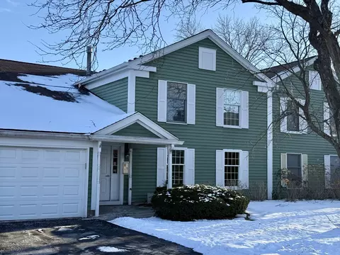 Exterior - 34 Glencoe Ct #202-B, Naperville, IL 60565 photo 4 of 4