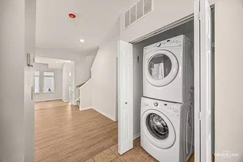 Entry Way - 65 E 89th Pl, Chicago, IL 60619 photo 1 of 1