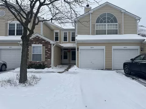 629 W Streamwood Blvd #B, Streamwood, IL 60107
