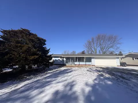 Exterior - 806 NE 3rd St, Galva, IL 61434 photo 1 of 3