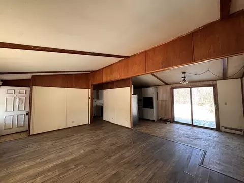 Living - 806 NE 3rd St, Galva, IL 61434 photo 2 of 2