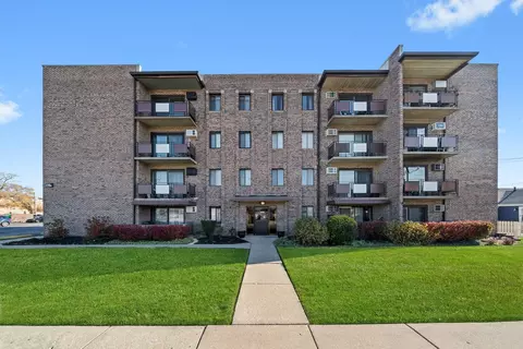 7945 S Oketo Ave #404, Bridgeview, IL 60455