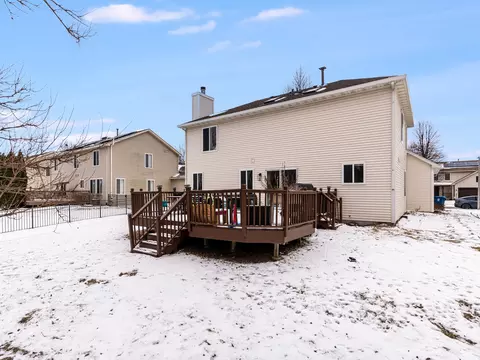Exterior - 2722 Lahinch Dr, Aurora, IL 60503 photo 5 of 6
