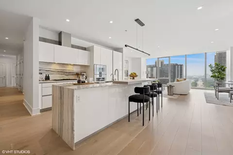 Kitchen - 363 E Wacker Dr #1903, Chicago, IL 60601 photo 1 of 6