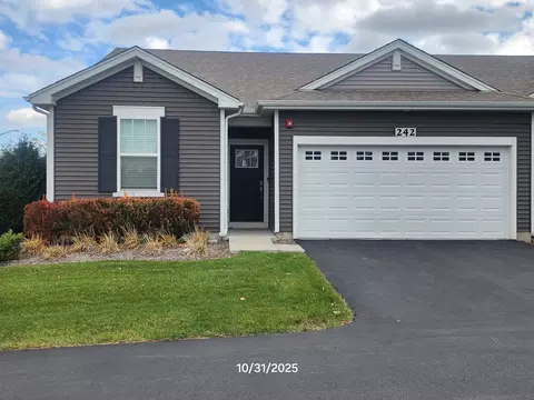 242 Sussex Ln, North Aurora, IL 60542