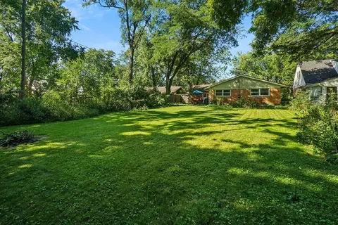 1041 Cedar Ln, Northbrook, IL 60062 photo 20