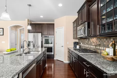 Kitchen - 5332 Cedar Dr, Naperville, IL 60564 photo 2 of 4