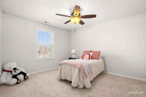 Bedroom - 5332 Cedar Dr, Naperville, IL 60564 photo 6 of 7