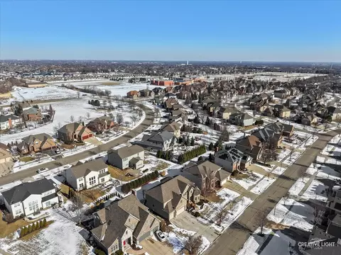 View/Area - 5332 Cedar Dr, Naperville, IL 60564 photo 4 of 11