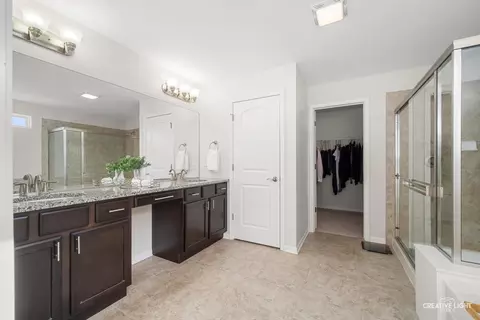 Entry Way - 5332 Cedar Dr, Naperville, IL 60564 photo 2 of 2