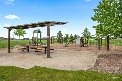 Other - 5332 Cedar Dr, Naperville, IL 60564 photo 8 of 12