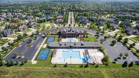 View/Area - 5332 Cedar Dr, Naperville, IL 60564 photo 8 of 11