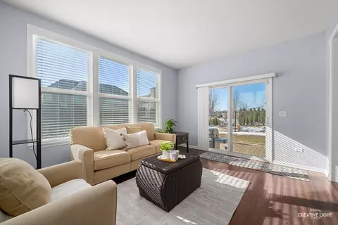 Living - 5332 Cedar Dr, Naperville, IL 60564 photo 2 of 6