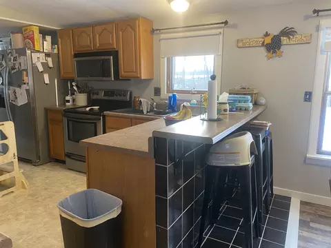 Kitchen - 9255 Campbell St, Benton, IL 62812 photo 2 of 4