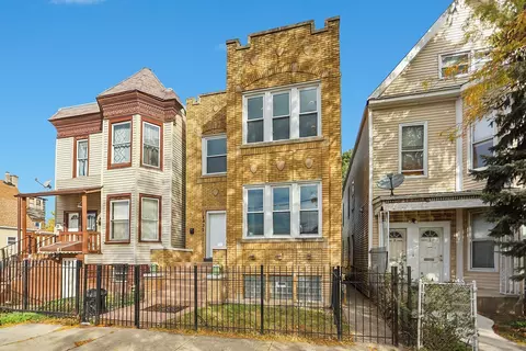 4832 W Harrison St, Chicago, IL 60644