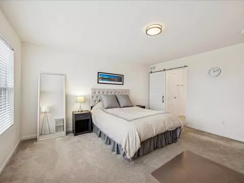 964 Station Blvd, Aurora, IL 60504 photo 9