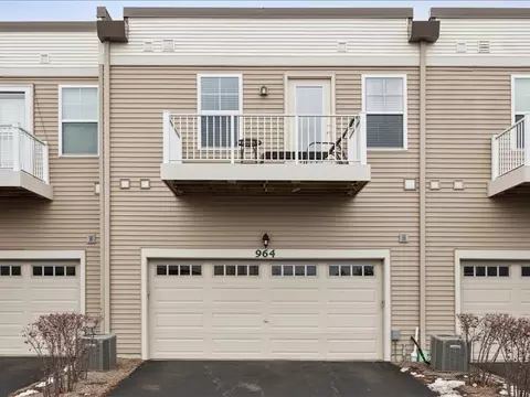 964 Station Blvd, Aurora, IL 60504 photo 15
