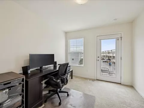 964 Station Blvd, Aurora, IL 60504 photo 12