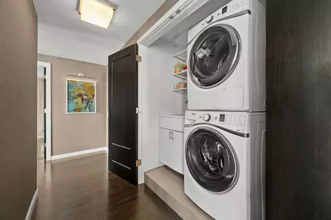 Other - 200 E Delaware Pl #22D, Chicago, IL 60611 photo 5 of 9