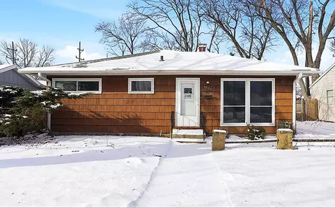 1003 Plaza Dr, Joliet, IL 60435