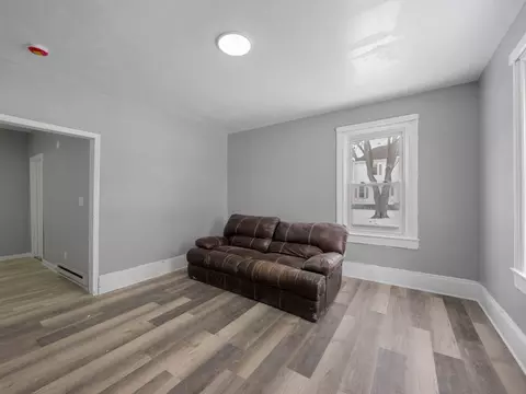 Living - 505 S Chicago Ave, Kankakee, IL 60901 photo 1 of 3
