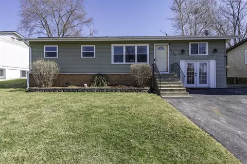 1115 Hillwood Cir, Round Lake Beach, IL 60073