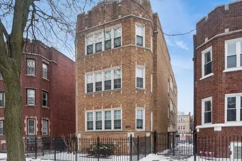 7718 S Kingston Ave, Chicago, IL 60649