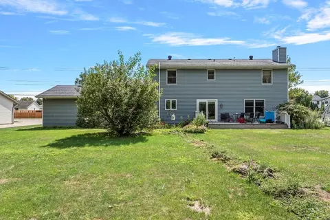 Exterior - 3609 W Iles Ave, Springfield, IL 62711 photo 5 of 6