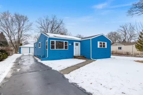 634 Parker Dr, Lombard, IL 60148