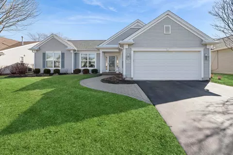 12224 Arlington Dr, Huntley, IL 60142