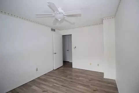 Bedroom - 105 S Towanda Ave #19, Normal, IL 61761 photo 2 of 4