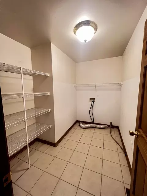 Other - 934 Evans St, Ottawa, IL 61350 photo 2 of 10