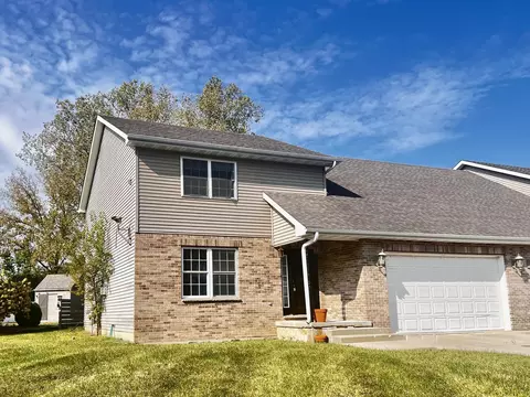 934 Evans St, Ottawa, IL 61350