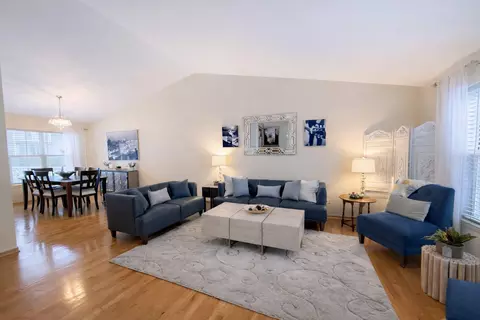 Living - 1280 Clover Ln, Hoffman Estates, IL 60192 photo 1 of 2