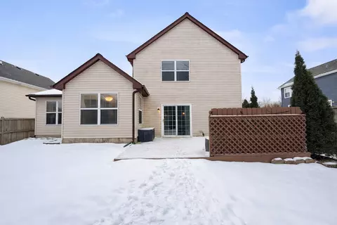 Exterior - 1280 Clover Ln, Hoffman Estates, IL 60192 photo 2 of 3