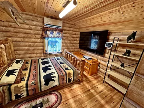 Bedroom - 3515 Union Ave, Steger, IL 60475 photo 3 of 6