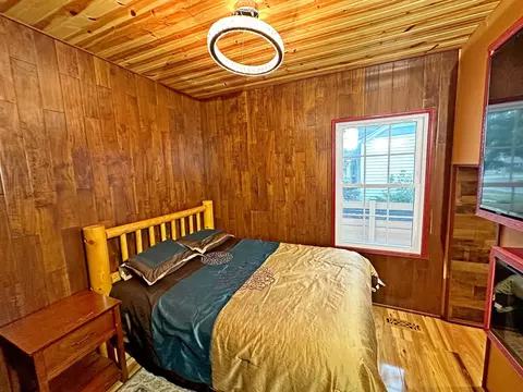 Bedroom - 3515 Union Ave, Steger, IL 60475 photo 4 of 6