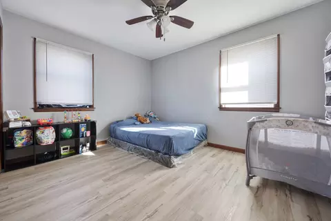 Bedroom - 11611 Main St, Huntley, IL 60142 photo 6 of 6