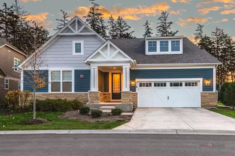 516 Council Cir, Vernon Hills, IL 60061
