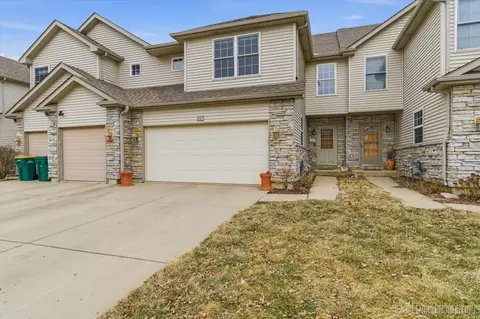 247 W Dekalb Dr, Maple Park, IL 60151