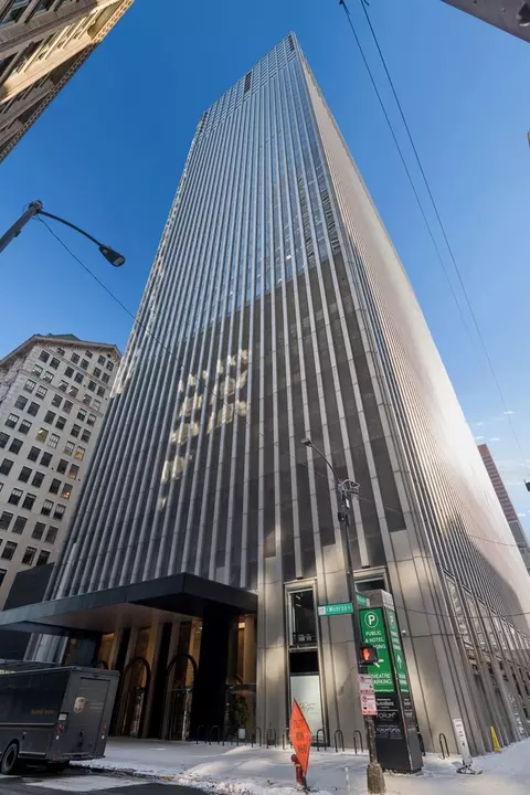 65 E Monroe St #4111, Chicago, IL 60603