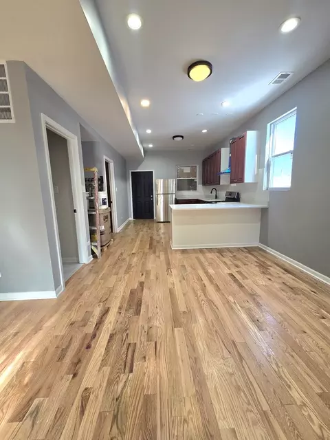Kitchen - 628 E 92nd Pl, Chicago, IL 60619 photo 1 of 4