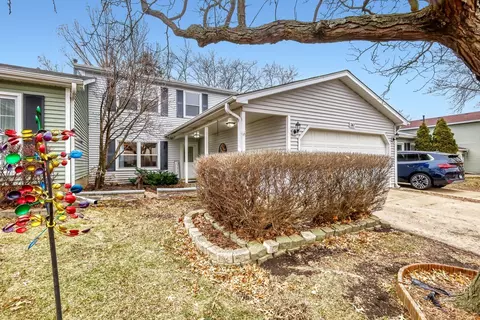 367 Thorncliffe Dr, Glendale Heights, IL 60139