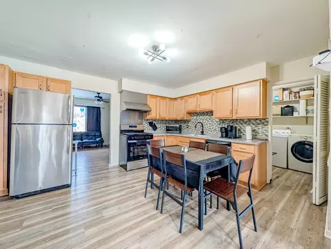 Kitchen - 811 Beech Dr, Bolingbrook, IL 60440 photo 2 of 7