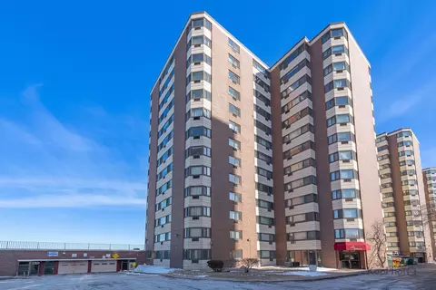 Exterior - 7337 S South Shore Dr #902, Chicago, IL 60649 photo 2 of 3
