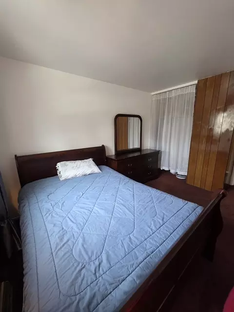 Bedroom - 2201 Kingfisher Ln, Rolling Meadows, IL 60008 photo 8 of 8