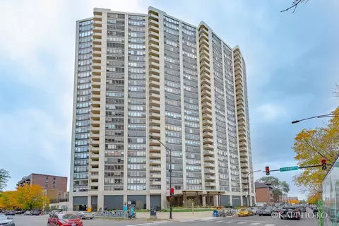 3930 N Pine Grove Ave #2005, Chicago, IL 60613