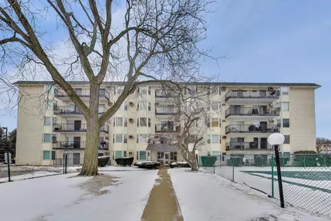 5510 Lincoln Ave #B205, Morton Grove, IL 60053