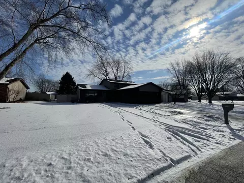 1008 Mallard Dr, Bradley, IL 60915