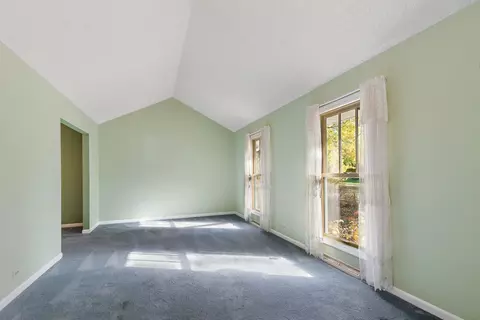 517 Sheffield Rd, Naperville, IL 60565 photo 4